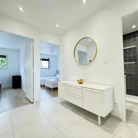 Maison 8 Couchages Parking Extérieur,climatisation -mesange Villa Aubière